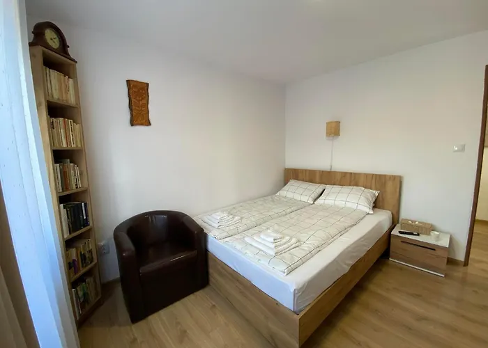 Mi Casa Su Casa