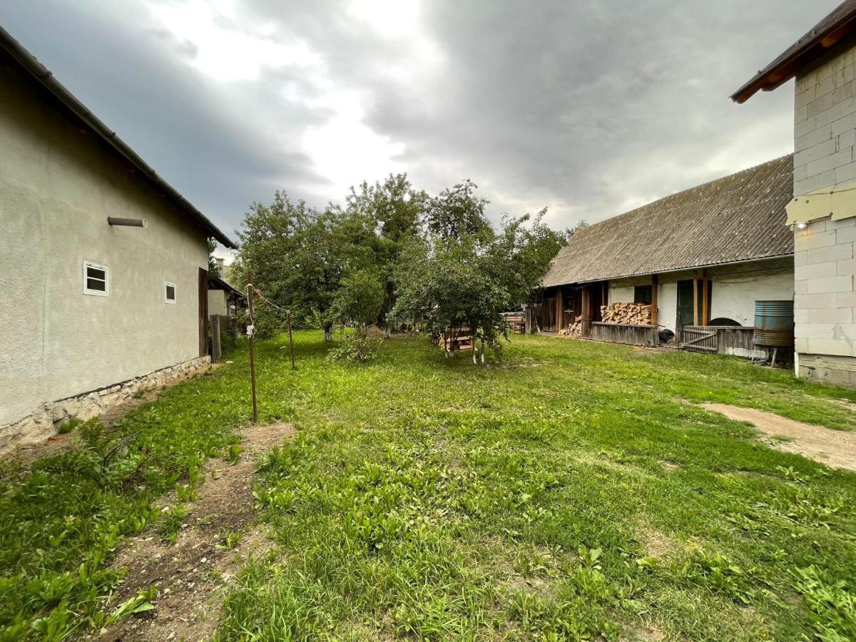 Mi Casa Su Casa