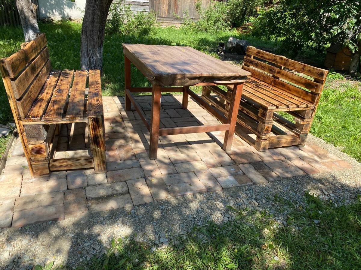 Mi Casa Su Casa Lăzarea